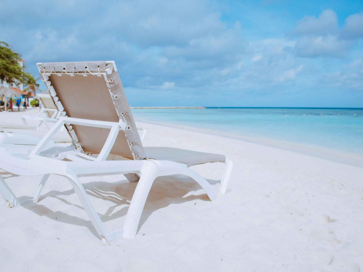 Courtyard By Marriott Aruba Resort Палм Бийч Екстериор снимка
